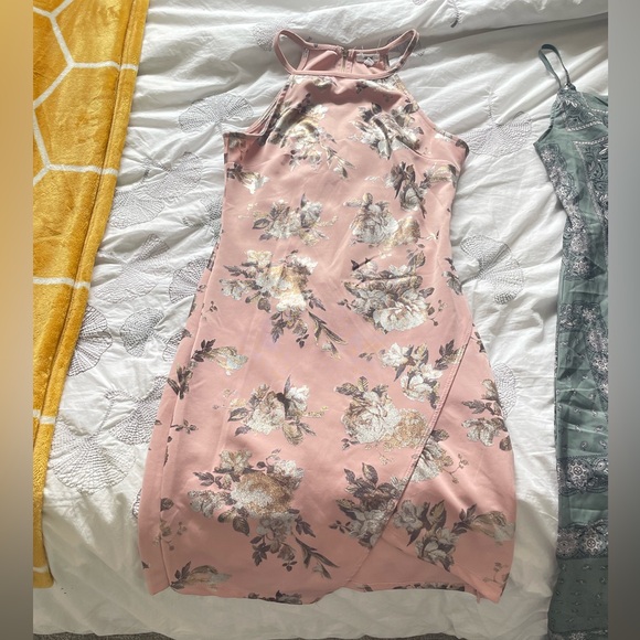 2 printed bodycon dresses - Picture 2 of 7